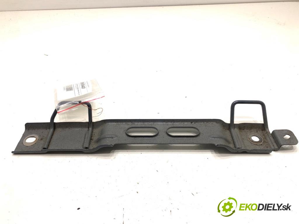 RENAULT MEGANE IV liftback 2017 81 kW 1.5 dCi 110 (B9A3) 1461 Uchytenie ISOFIX 794820673R