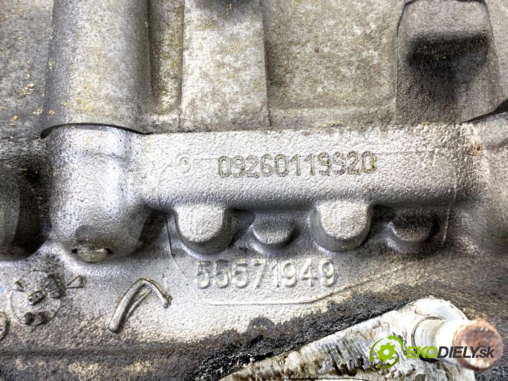 OPEL INSIGNIA A Kombi 2009 81 kW 2.0 CDTI (35) 1956 Hlava valcov 55571949 (Hlava valcov)