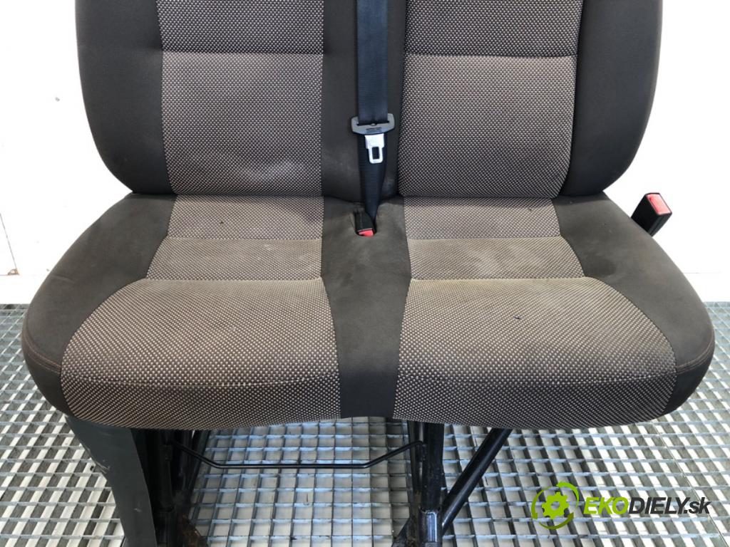 PEUGEOT BOXER I Autobus 2016 96 kW 2.0 BlueHDi 130 1997 sedadlo pravý přední část