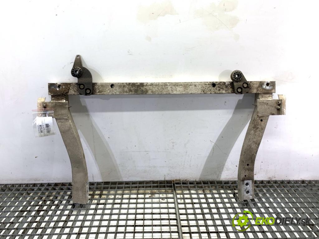 OPEL CORSA E liftback 2017 55 kW 1.4 (08, 68) 1398 Výstuha pod chladiče