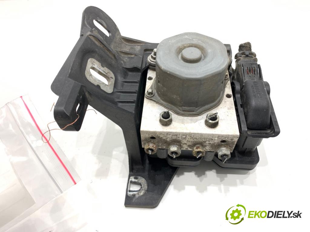 OPEL CORSA E liftback 2017 55 kW 1.4 (08, 68) 1398 Pumpa ABS 39084530 (Pumpa ABS)