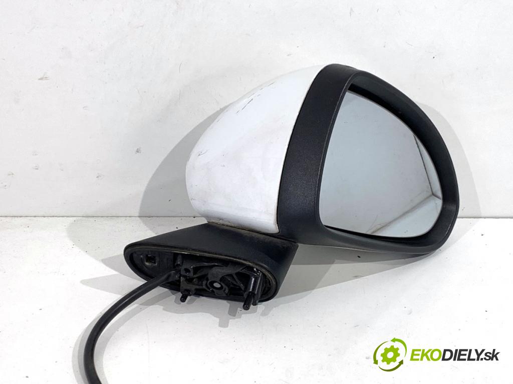 OPEL CORSA E liftback 2017 55 kW 1.4 (08, 68) 1398 Spätné zrkadlo pravy 