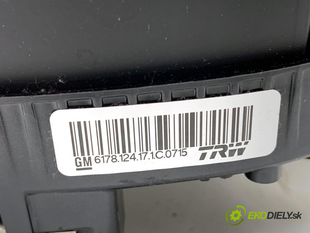 OPEL CORSA E liftback 2017 55 kW 1.4 (08, 68) 1398 AirBag volantu 39027701 (Airbag)