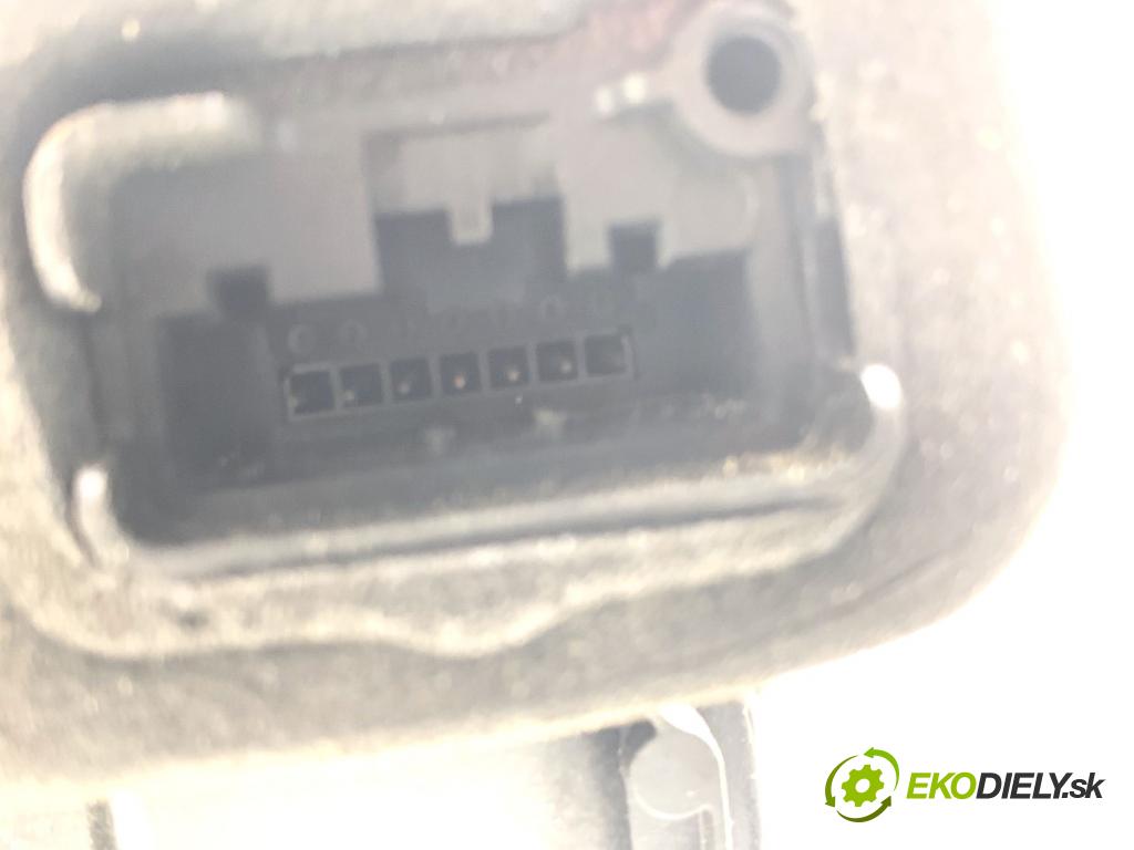 SKODA FABIA III Kombi 2020 44 kW 1.0 999 zámok Dvere pravy predný 5TB837016C