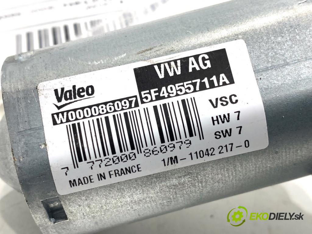 SKODA FABIA III Kombi 2020 44 kW 1.0 999 Motor stieračov zad 5F4955711A