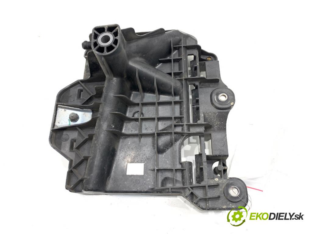 SKODA FABIA III Kombi 2020 44 kW 1.0 999 Obal akumulátora 6C0915331D