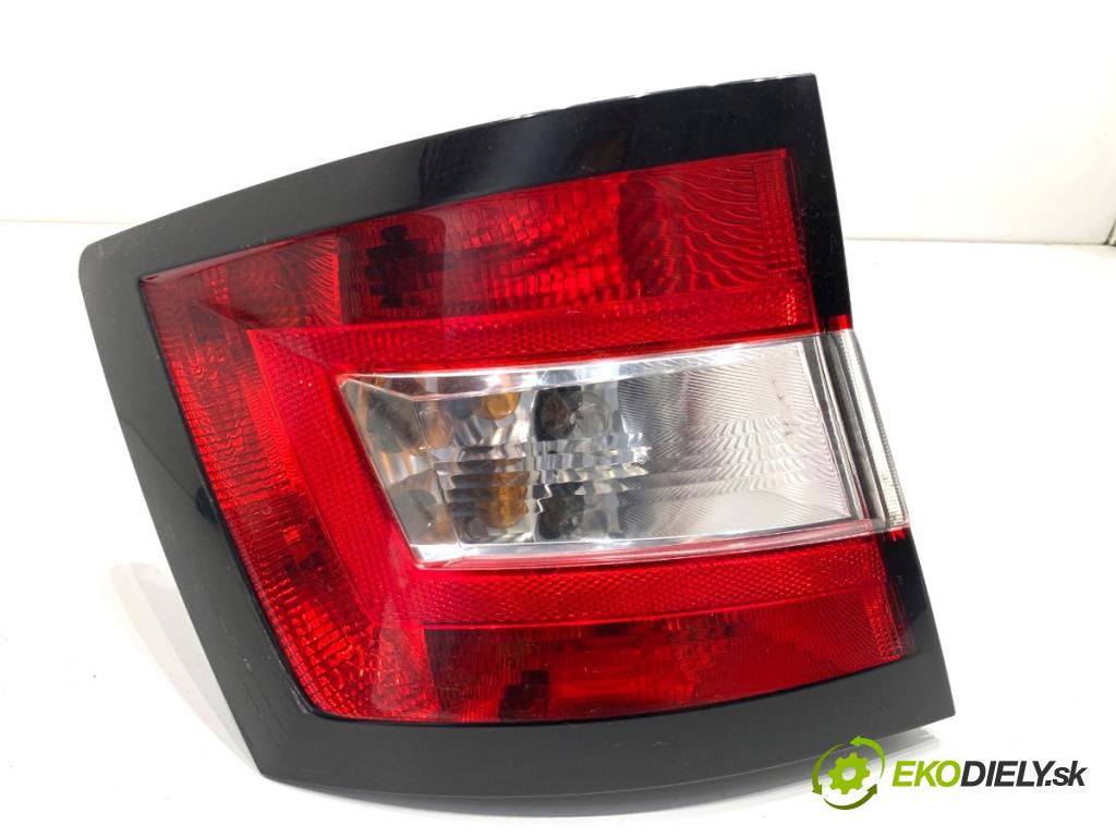 SKODA FABIA III Kombi 2020 44 kW 1.0 999 Svetlo ľavy zad 6V9945095