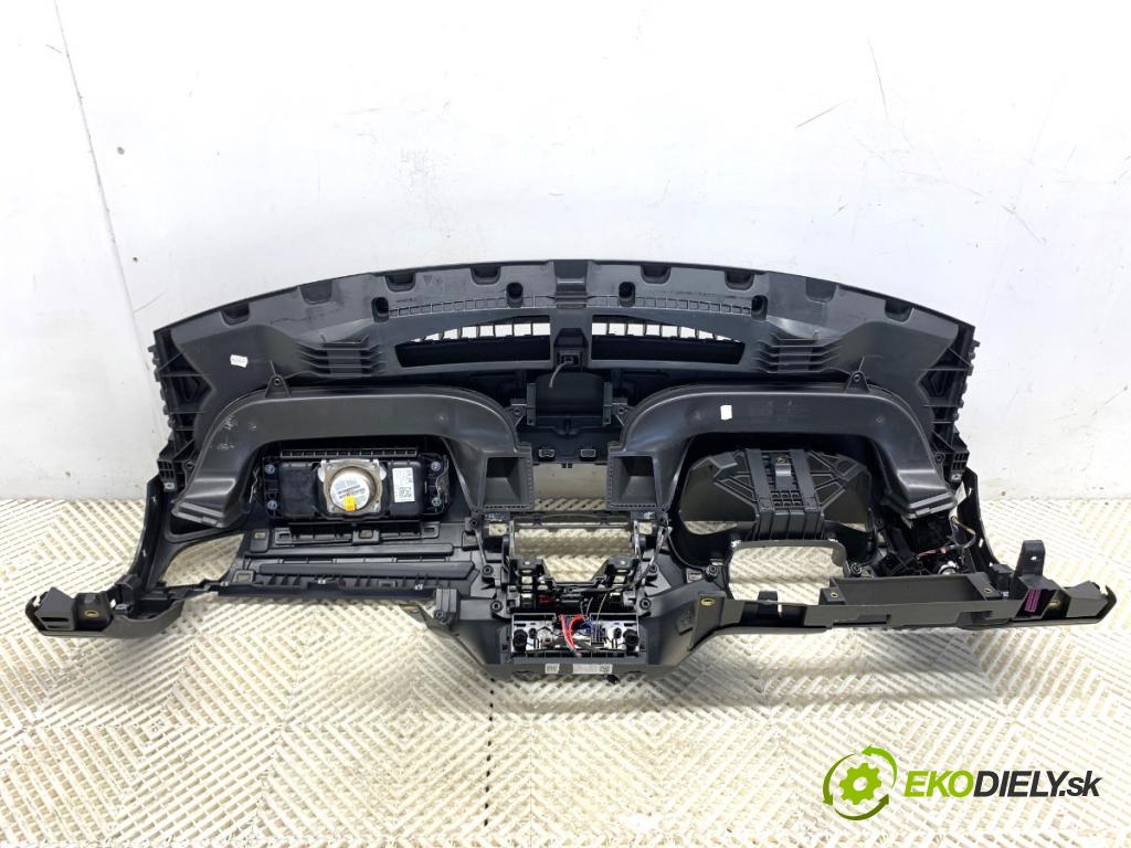 SKODA FABIA III Kombi 2020 44 kW 1.0 999 palubní doska  (Palubní deska)