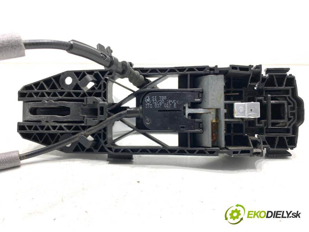 SKODA FABIA III Kombi 2020 44 kW 1.0 999 Kľučka vonkajšia pravy zad