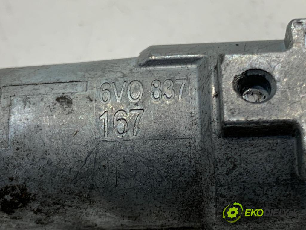 SKODA FABIA III Kombi 2020 44 kW 1.0 999 Kľučka vonkajšia ľavy predný