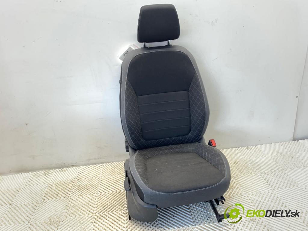 SKODA FABIA III Kombi 2020 44 kW 1.0 999 sedadlo pravý přední část 
