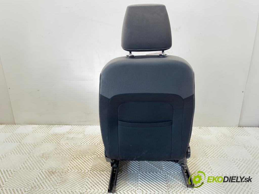 SKODA FABIA III Kombi 2020 44 kW 1.0 999 sedadlo pravý přední část