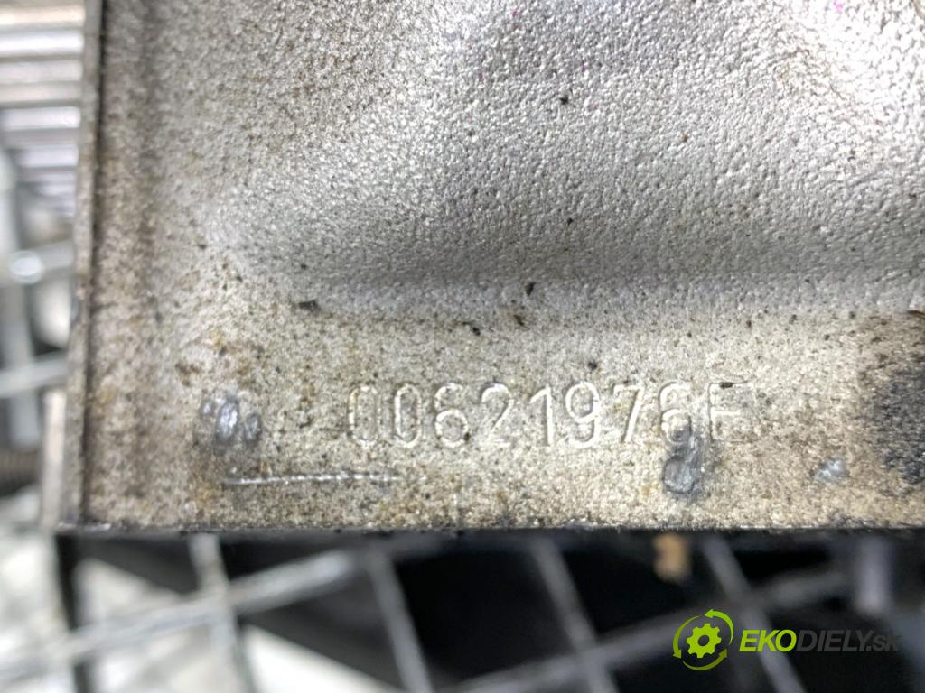 AUDI A4 B8 Kombi 2010 88 kW 2.0 TDI 1968 Hlava valcov 03L103373E (Hlava valcov)