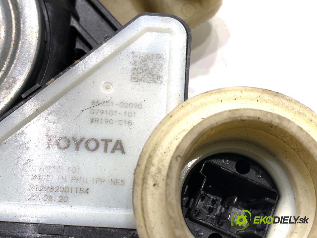 TOYOTA COROLLA E21 sedan 2020 97 kW 1.6 VVTi (ZRE210) 1598 Mechanizmus okna pravy zad 85701-02090 69830-02730