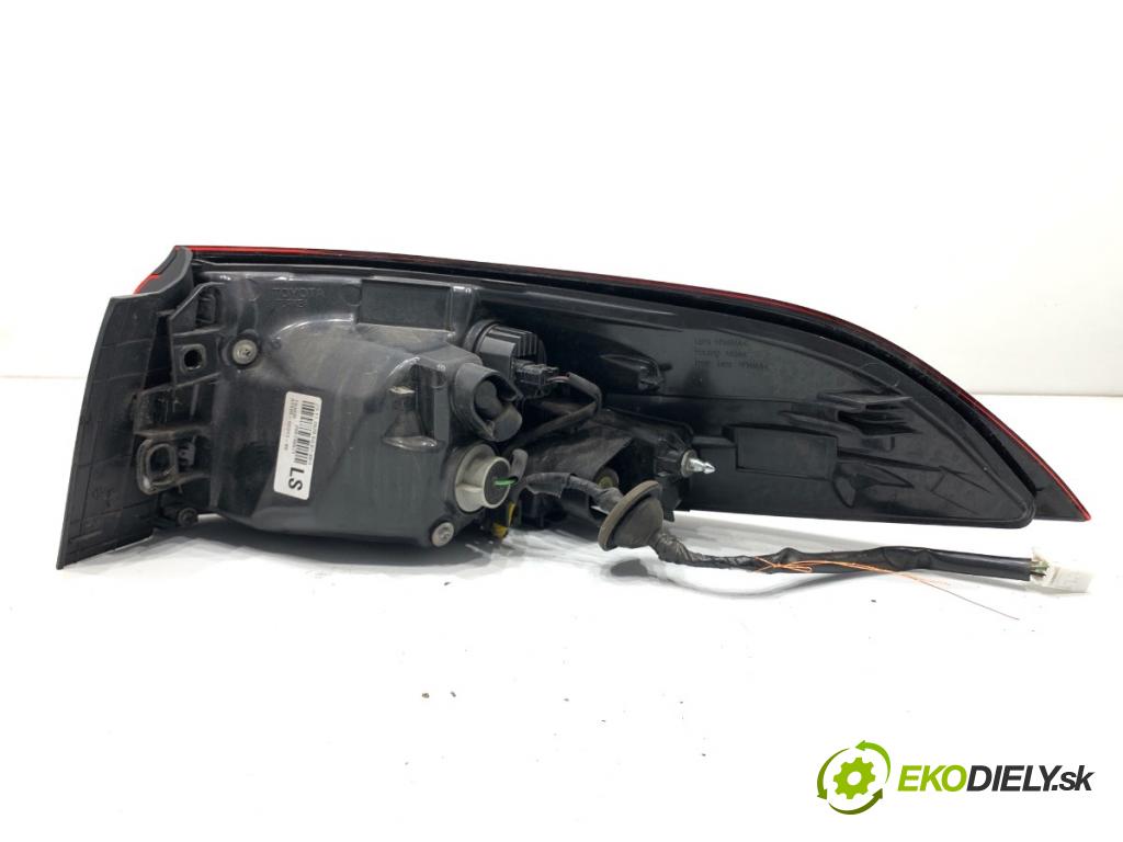 TOYOTA COROLLA E21 sedan 2020 97 kW 1.6 VVTi (ZRE210) 1598 Svetlo ľavy zad 81560-02D11