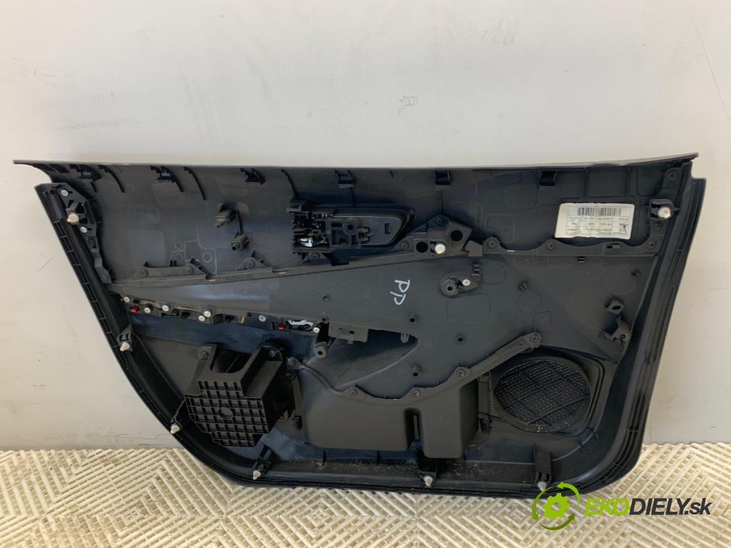 TOYOTA COROLLA E21 sedan 2020 97 kW 1.6 VVTi (ZRE210) 1598 čalúnenie Dvere pravy predný