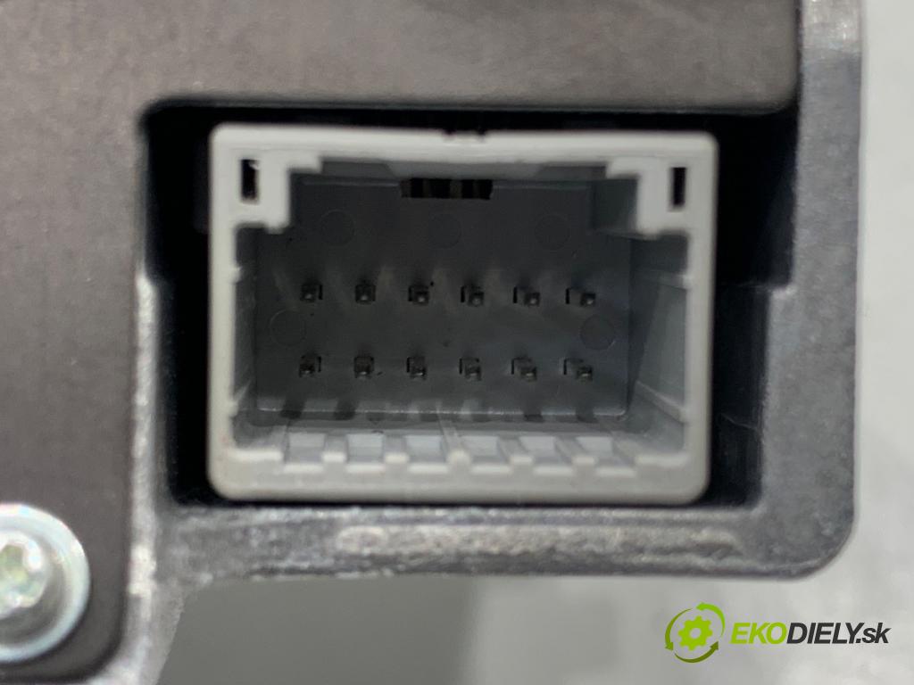 TOYOTA COROLLA E21 sedan 2020 97 kW 1.6 VVTi (ZRE210) 1598 KAMERA okna prednej 8646C-12010