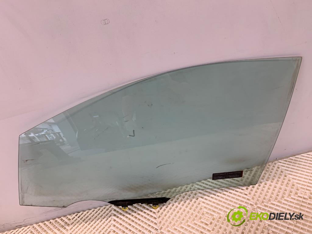 TOYOTA COROLLA E21 sedan 2020 97 kW 1.6 VVTi (ZRE210) 1598 okno levý přední část 