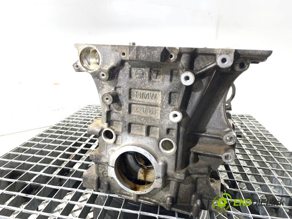 BMW F34 liftback 2013 135 kW 320 i 1997 blok Motor 7587604 (Blok motora)