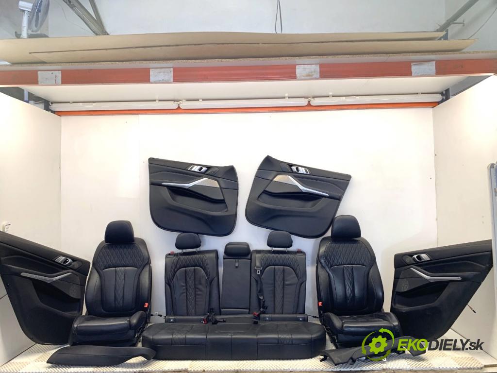 BMW G05 SUV 2020 294 kW xDrive M 50 d 2993 Sedadlá, sedačky Sedadlo bočné 