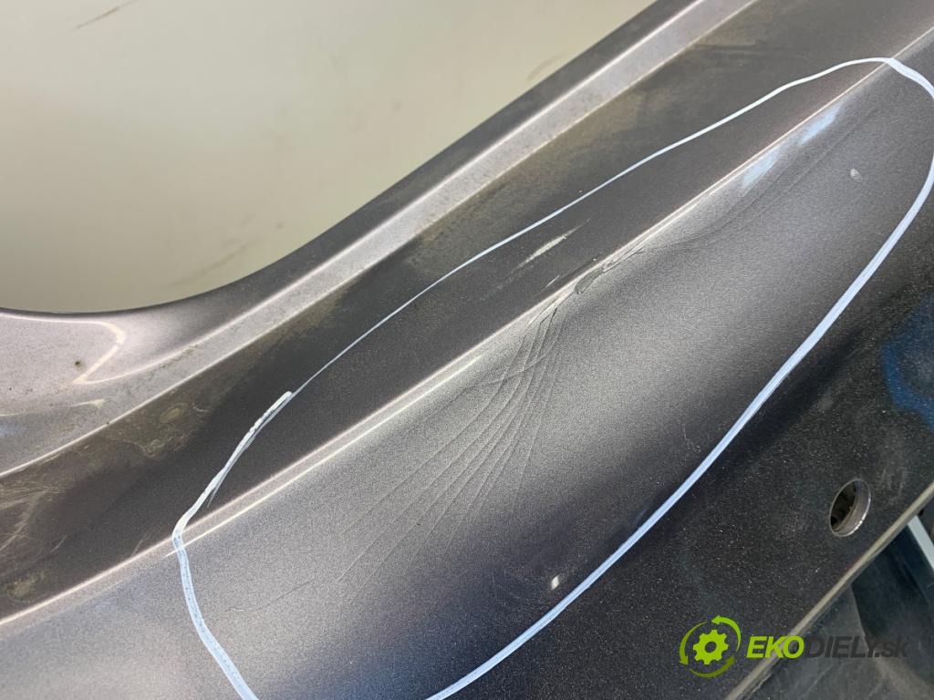 RENAULT CLIO IV liftback 2015 55 kW 1.5 dCi 75 1461 nárazník zadní část TEKNG (Klika dveří ostatní)