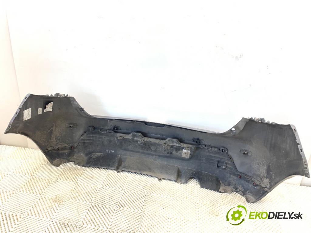 RENAULT CLIO IV liftback 2015 55 kW 1.5 dCi 75 1461 nárazník zadní část TEKNG (Klika dveří ostatní)