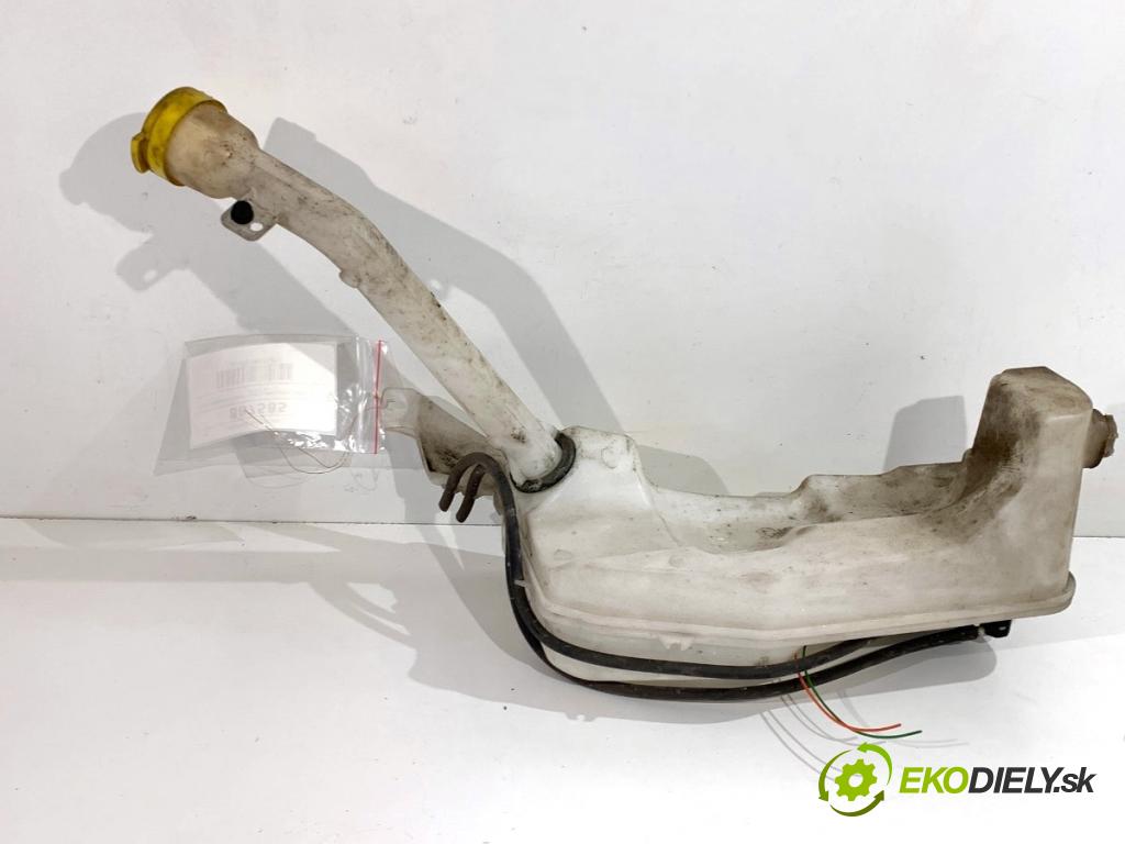RENAULT CLIO IV liftback 2015 55 kW 1.5 dCi 75 1461 Nádržka ostrekovačov 289107623R