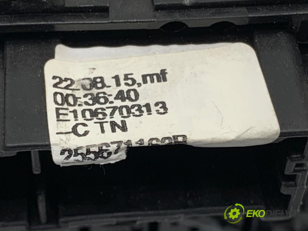 RENAULT CLIO IV liftback 2015 55 kW 1.5 dCi 75 1461 Prepínač stieračov  (Prepínacie páčky pod volantom)