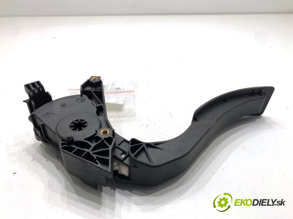 RENAULT CLIO IV liftback 2015 55 kW 1.5 dCi 75 1461 Potenciometer plynu 180029347R (Potenciometer plynového pedálu)