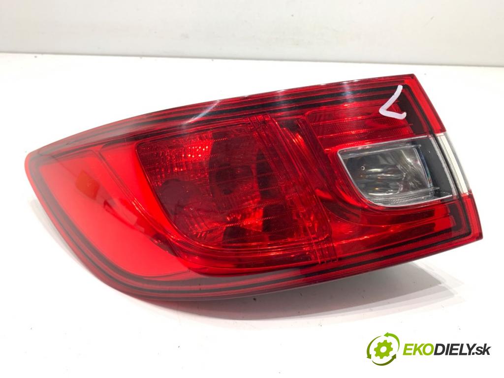 RENAULT CLIO IV liftback 2015 55 kW 1.5 dCi 75 1461 Svetlo ľavy zad 265553021R