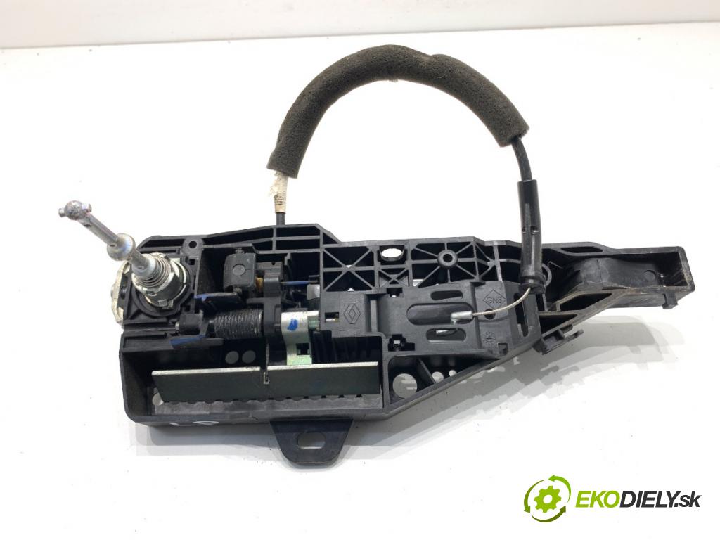 RENAULT CLIO IV liftback 2015 55 kW 1.5 dCi 75 1461 Kľučka vonkajšia ľavy predný