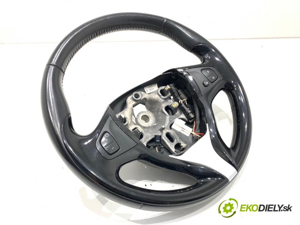 RENAULT CLIO IV liftback 2015 55 kW 1.5 dCi 75 1461 Volant 484007003R (Volant)