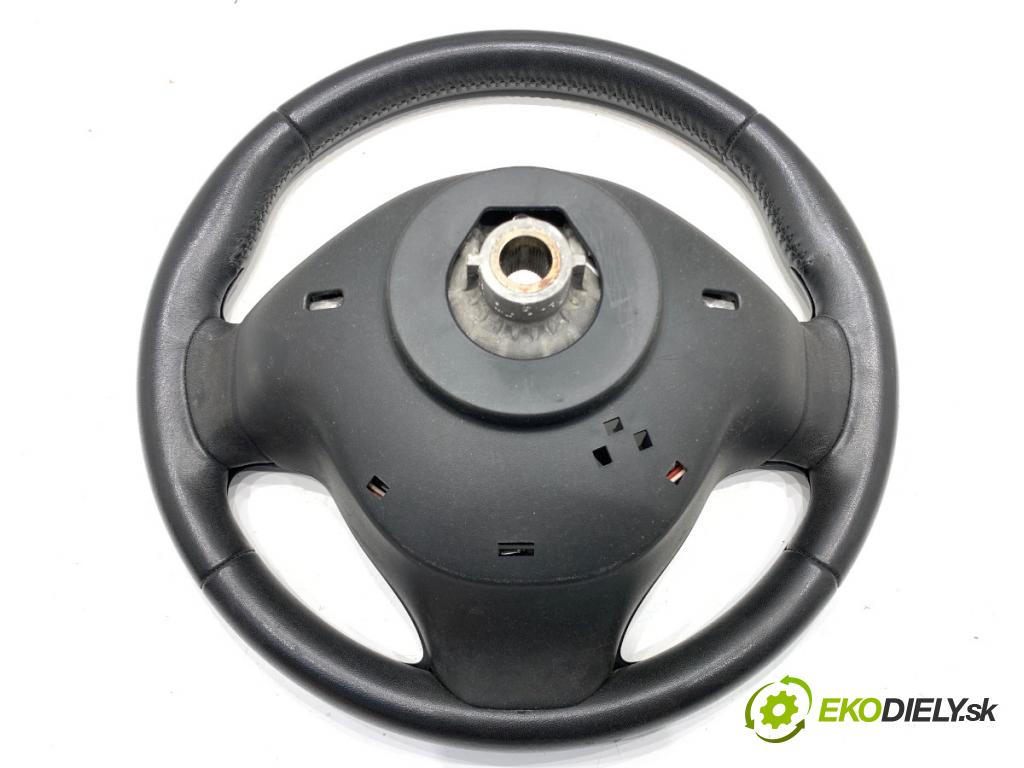 RENAULT CLIO IV liftback 2015 55 kW 1.5 dCi 75 1461 Volant 484007003R (Volant)