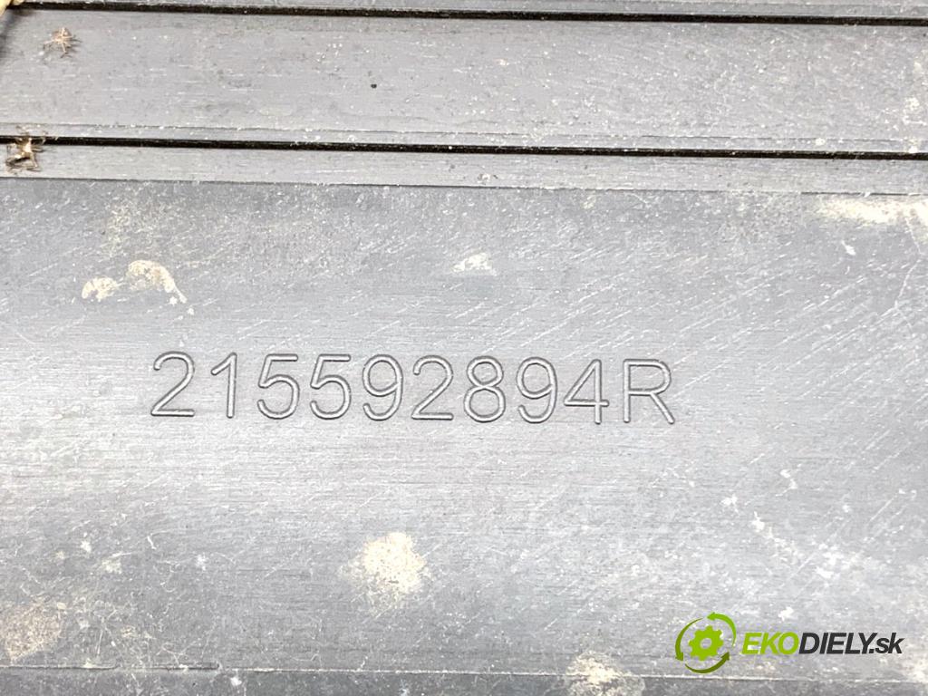 RENAULT CLIO IV liftback 2015 55 kW 1.5 dCi 75 1461 Volant vzduchu 215592894R