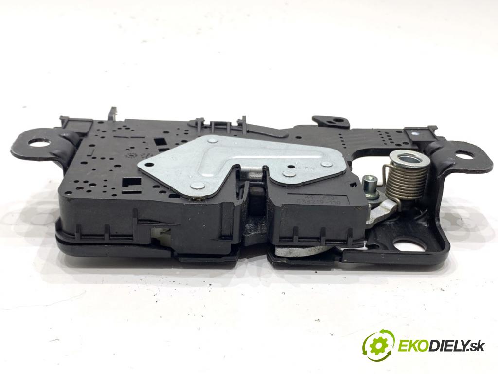 BMW G05 SUV 2020 294 kW xDrive M 50 d 2993 zámok dveří zadní část 7357112