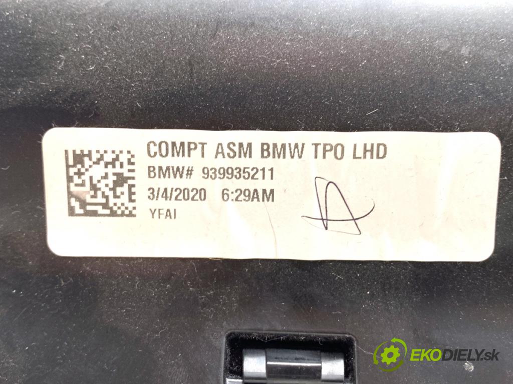 BMW G05 SUV 2020 294 kW xDrive M 50 d 2993 Priehradka, kastlík volantu 3400451