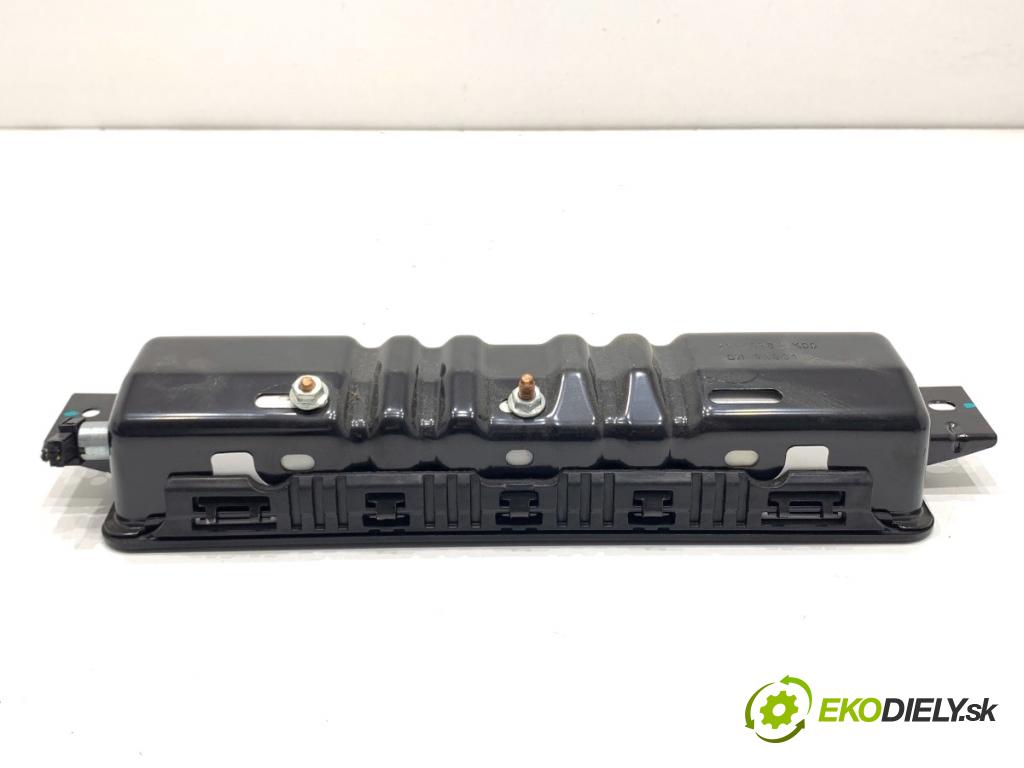 BMW G05 SUV 2020 294 kW xDrive M 50 d 2993 AirBag koleno: 9363845