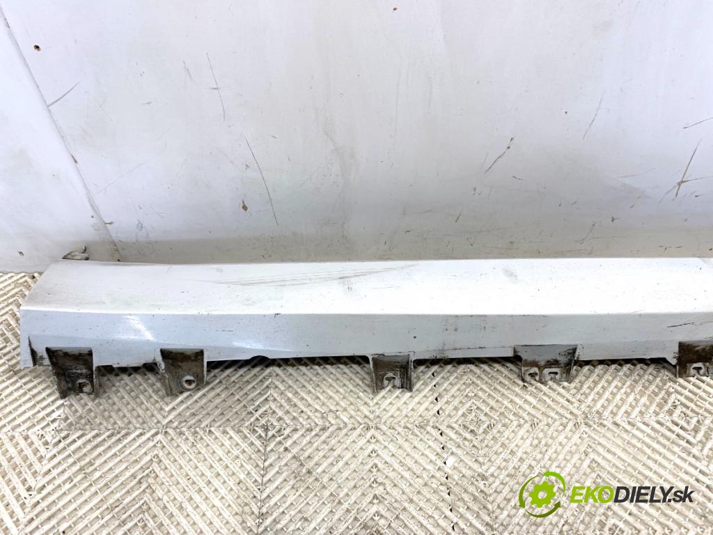 BMW G05 SUV 2020 294 kW xDrive M 50 d 2993 Lišta prahová pravy M-Paket 8069278 7425460
