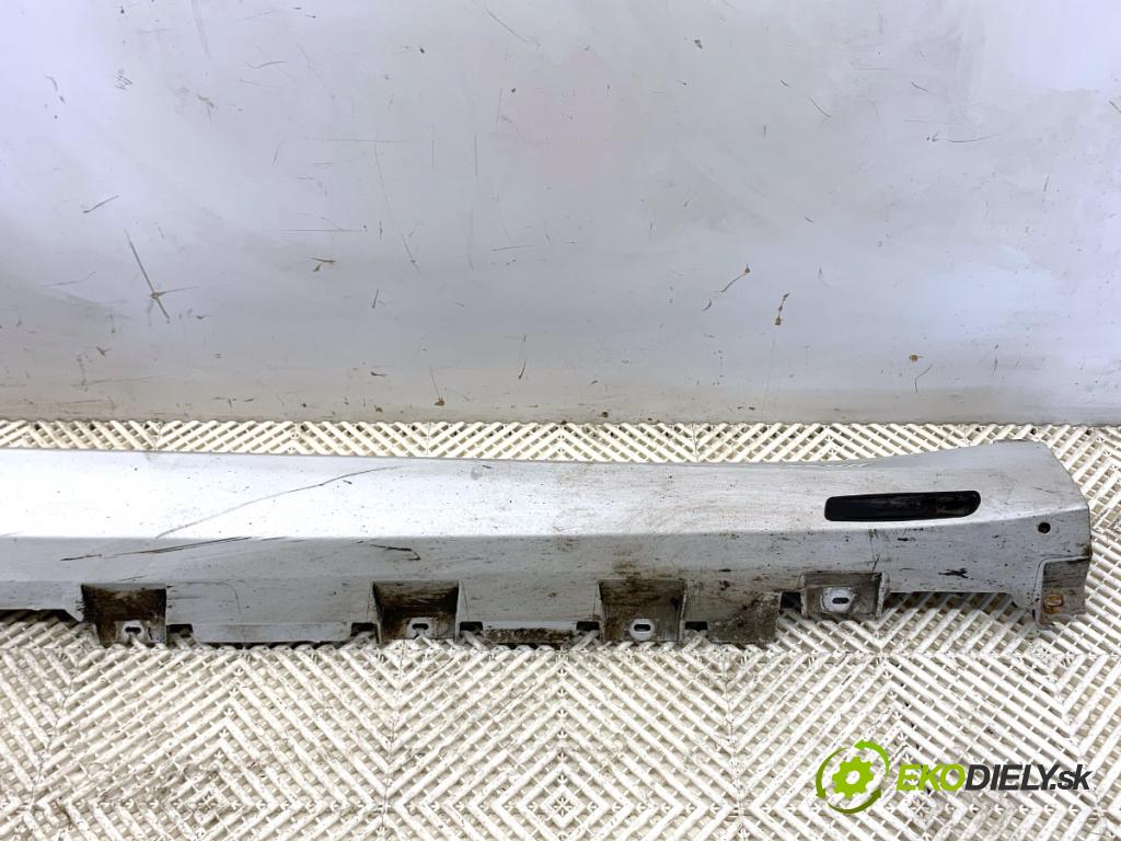 BMW G05 SUV 2020 294 kW xDrive M 50 d 2993 Lišta prahová pravy M-Paket 8069278 7425460