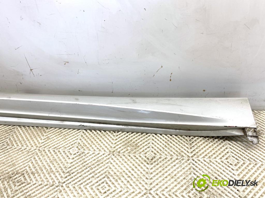 BMW G05 SUV 2020 294 kW xDrive M 50 d 2993 Lišta prahová pravy M-Paket 8069278 7425460
