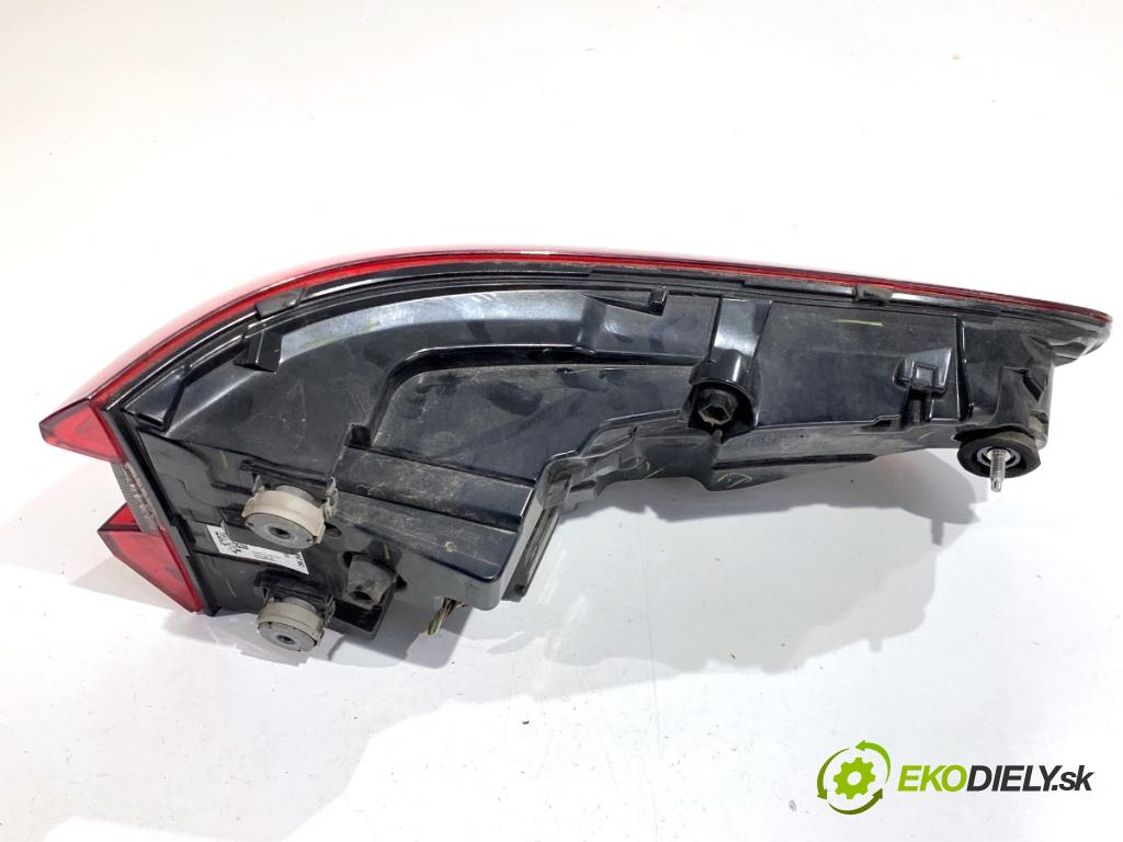 BMW G05 SUV 2020 294 kW xDrive M 50 d 2993 Svetlo ľavy zad 5A0DB01