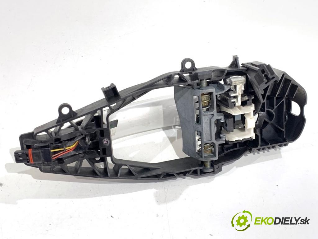 BMW G05 SUV 2020 294 kW xDrive M 50 d 2993 Kľučka vonkajšia ľavy zad 7401205