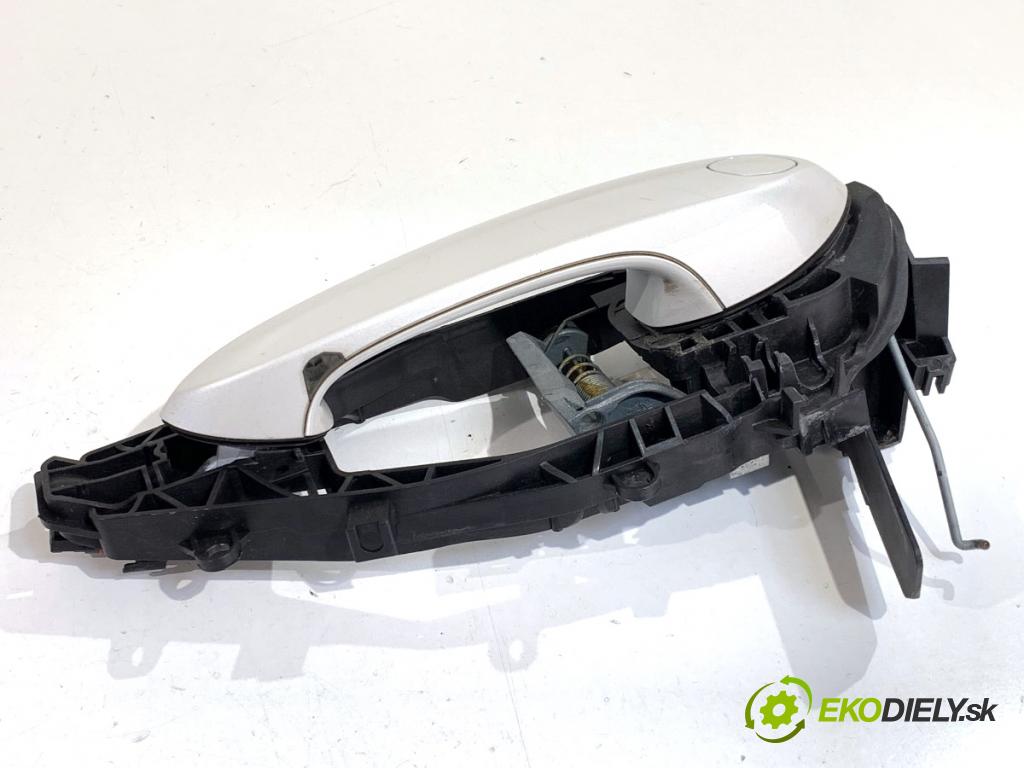 BMW G05 SUV 2020 294 kW xDrive M 50 d 2993 Kľučka vonkajšia ľavy predný 9881775