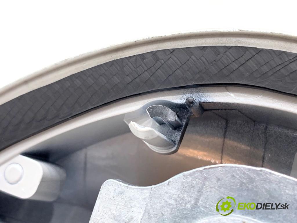 BMW G05 SUV 2020 294 kW xDrive M 50 d 2993 ANTENA 6826326