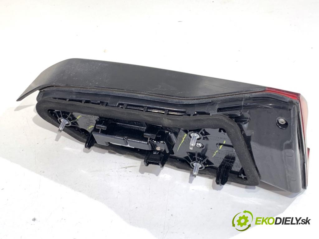 BMW G05 SUV 2020 294 kW xDrive M 50 d 2993 Svetlo zad pravá vnútorná 5A0DB06 (Kľučka dverí ostatné)