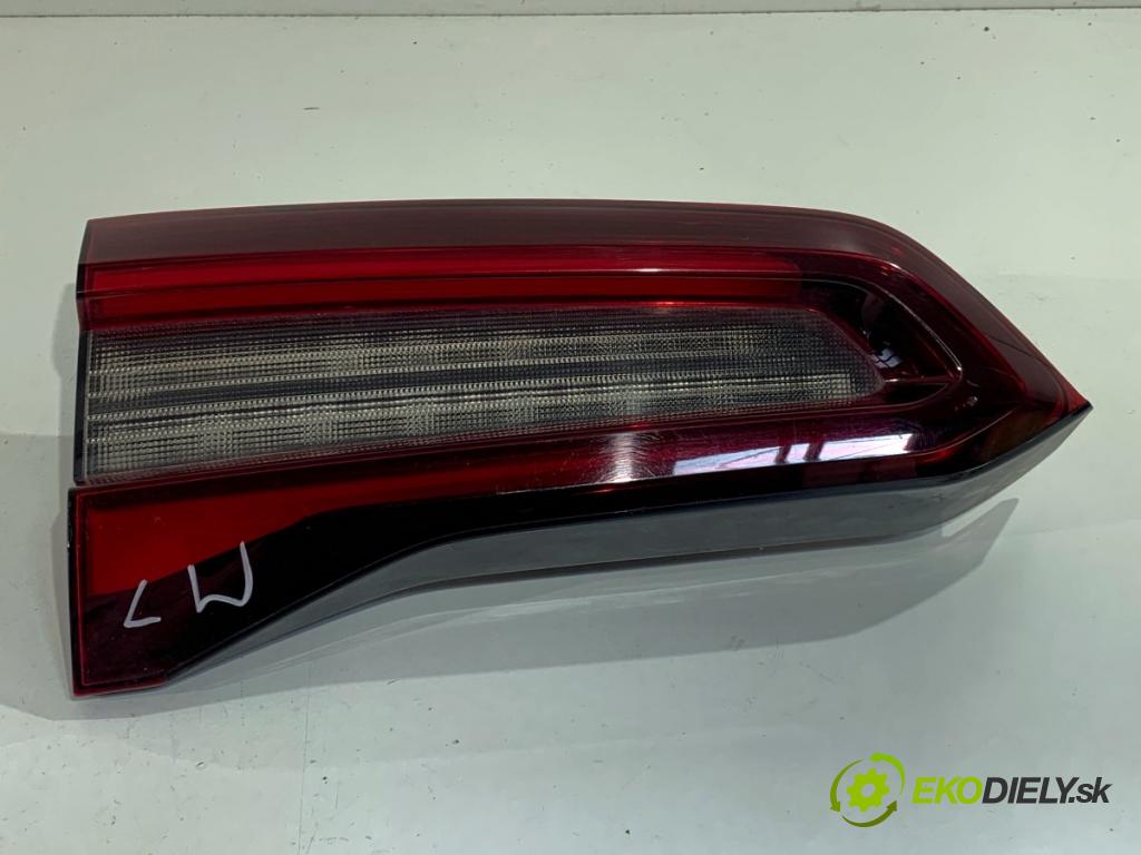 BMW G05 SUV 2020 294 kW xDrive M 50 d 2993 Svetlo zad ľavá strana vnútorná 5A0DB05 (Kľučka dverí ostatné)