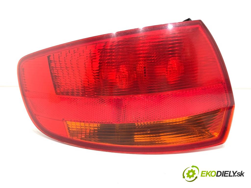 AUDI A3 8P liftback 2006 100 kW 2.0 TDI 1968 Svetlo ľavy zad 8P4945095C