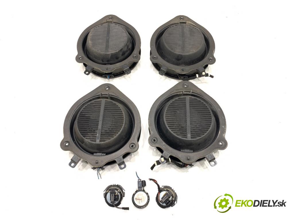 AUDI A3 8P liftback 2006 100 kW 2.0 TDI 1968 reproduktory 8P0035411