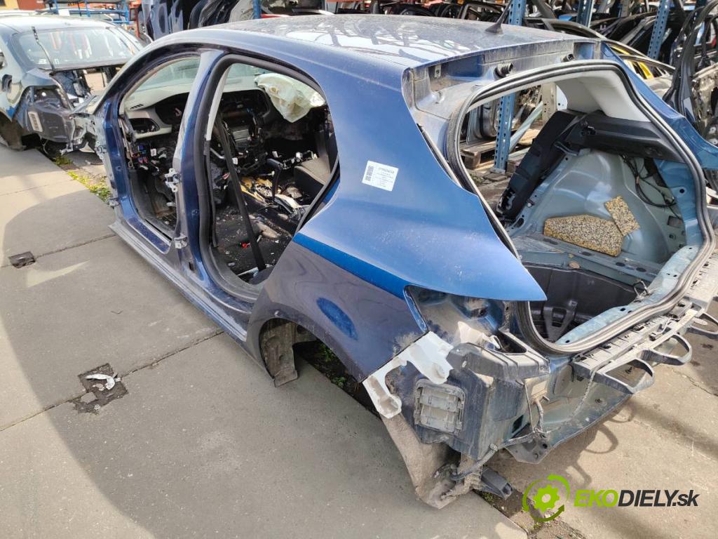 RENAULT MEGANE IV liftback 2017 81 kW 1.5 dCi 110 (B9A3) 1461 karoséria ČTVRŤÁK: Blatník prah strecha PODŁUŻNICA 