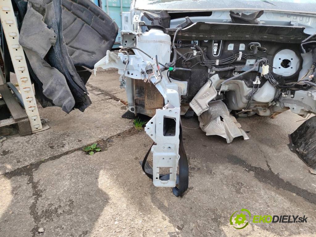 TOYOTA YARIS IV SUV 2021 92 kW 1.5 (MXPB10) 1490 karoséria ČTVRŤÁK: Blatník prah strecha PODŁUŻNICA